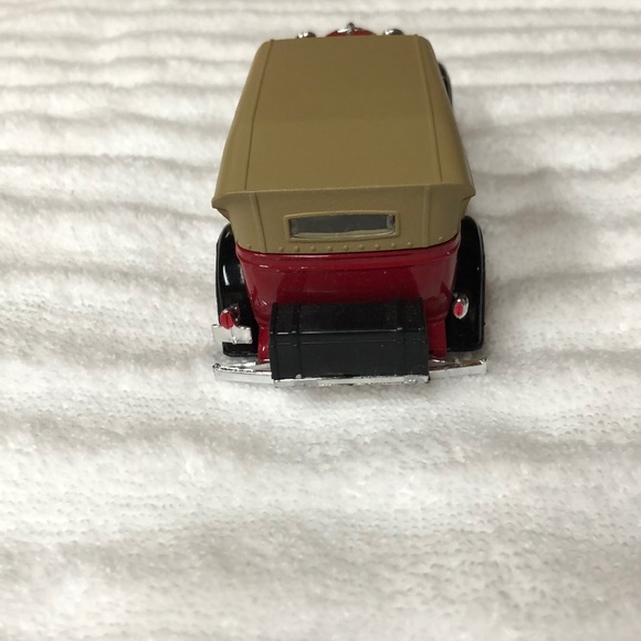 Die Cast Model, SS-T5410, 1932 Chevrolet Phaeton - Picture 4 of 5